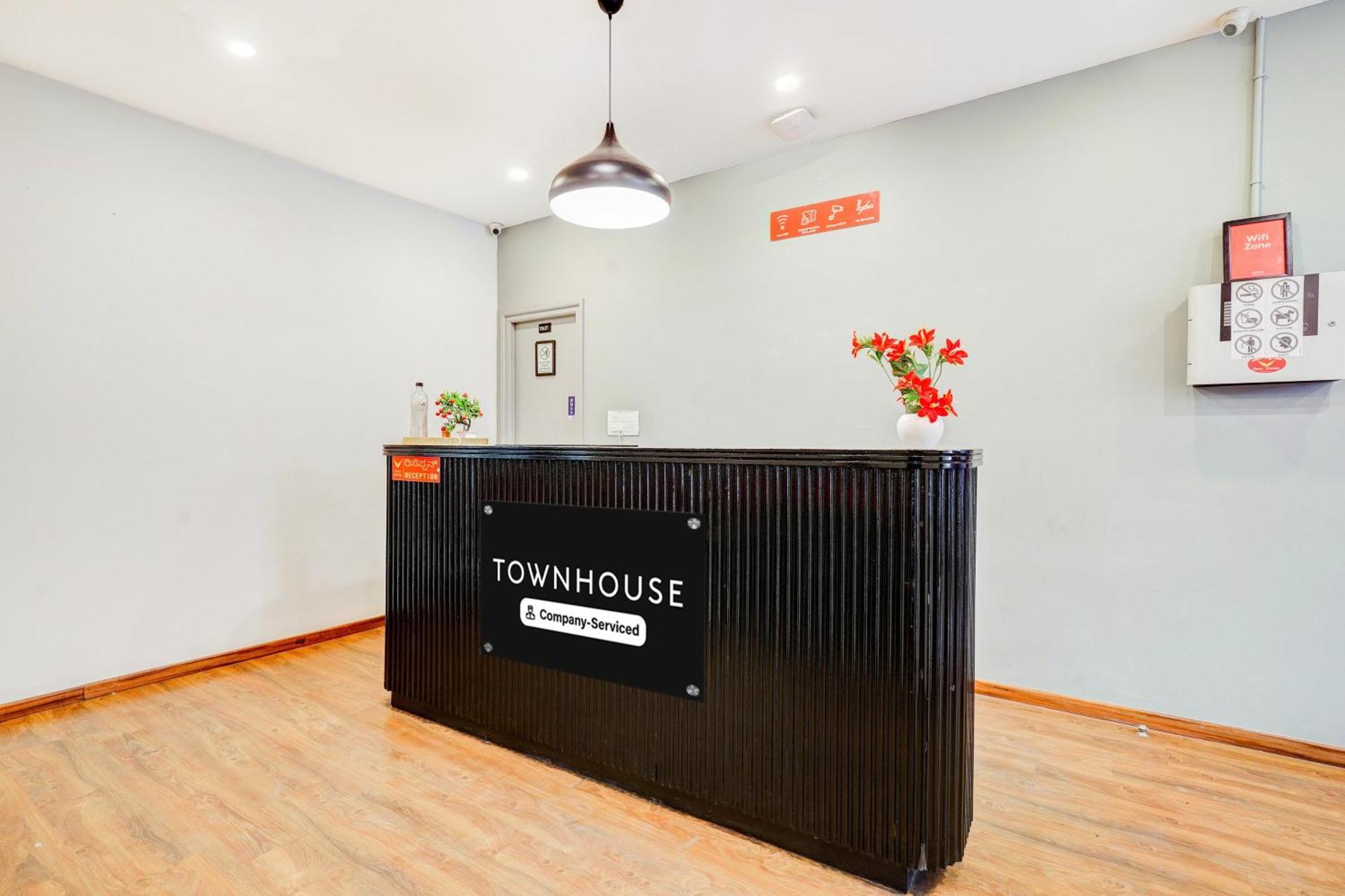 ホテル Super Townhouse Rr Nagar バンガロール エクステリア 写真